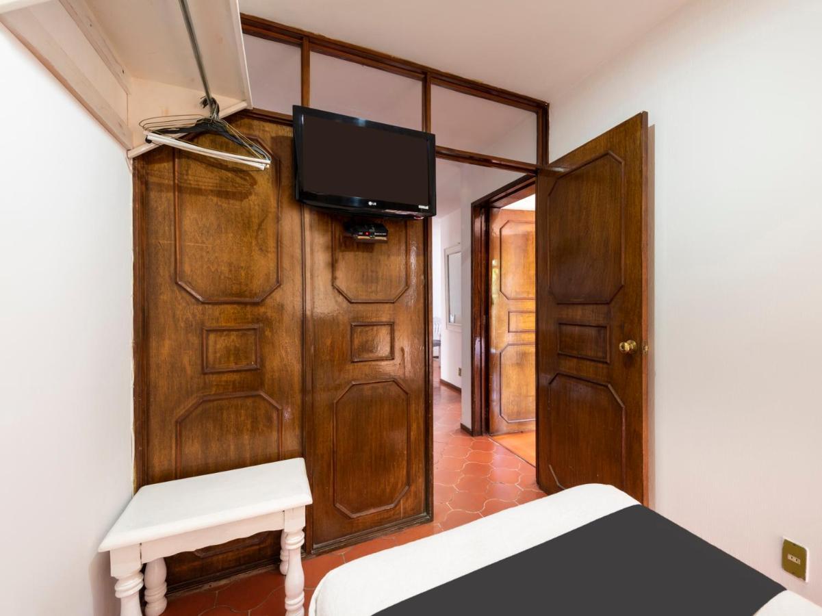 Suites Internacional Zapopan Exterior photo
