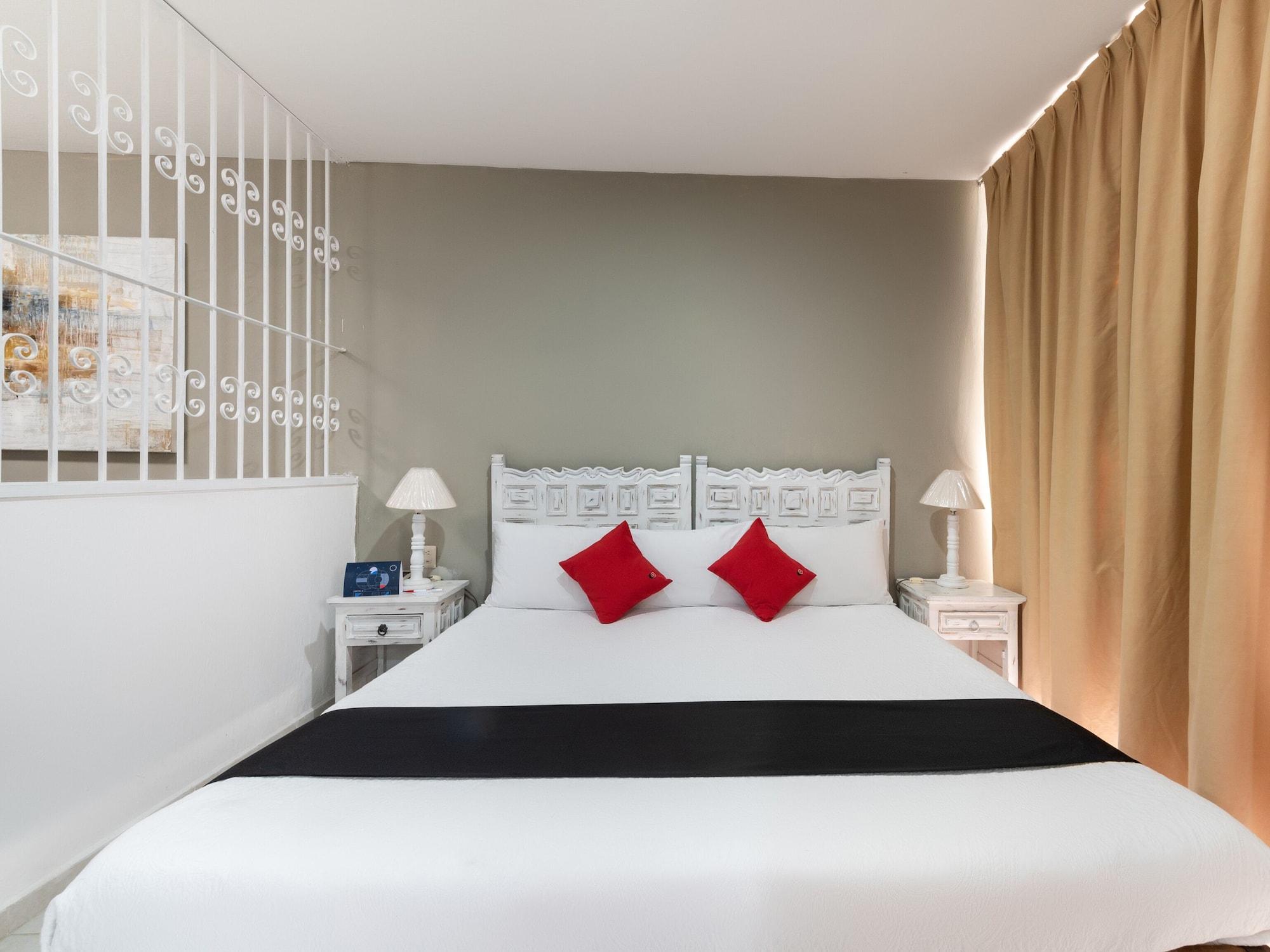 Suites Internacional Zapopan Exterior photo