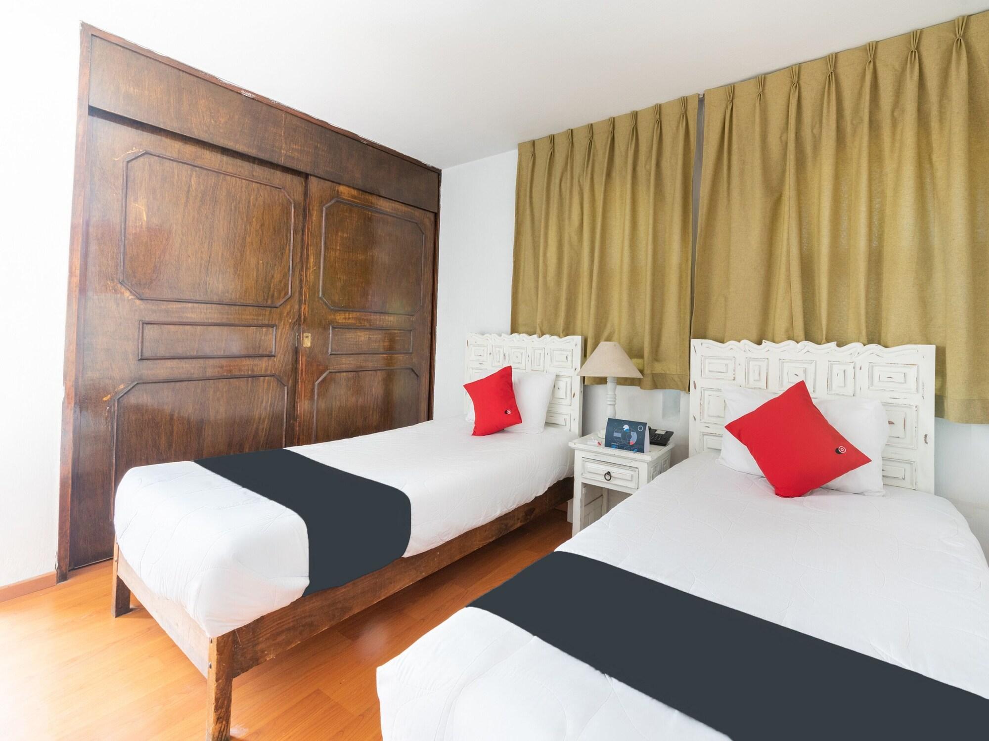 Suites Internacional Zapopan Exterior photo