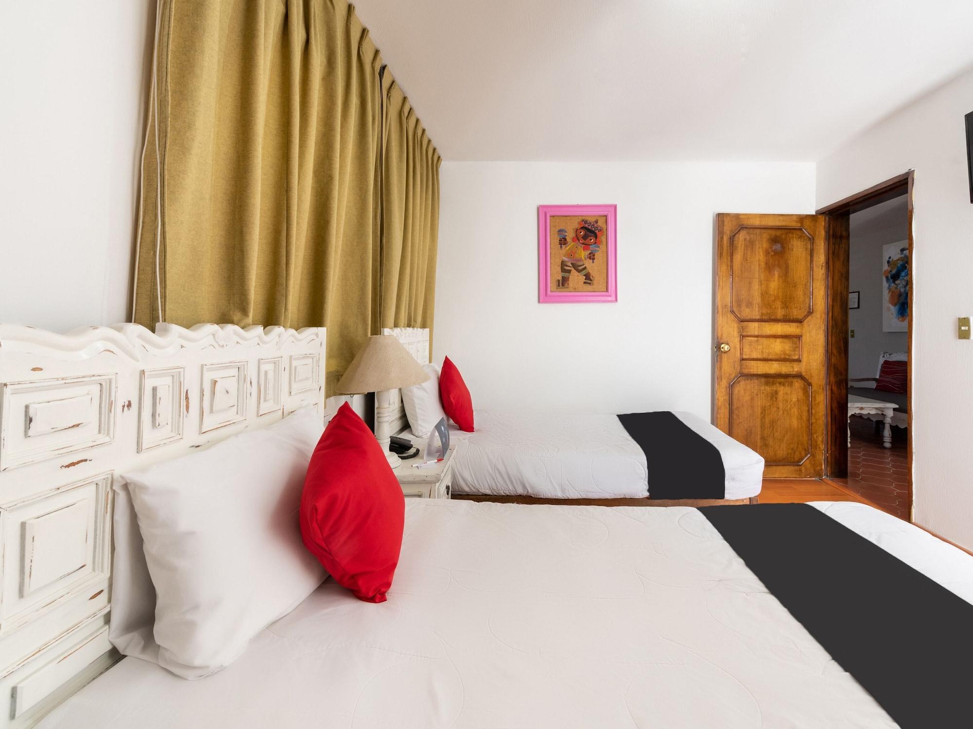 Suites Internacional Zapopan Exterior photo