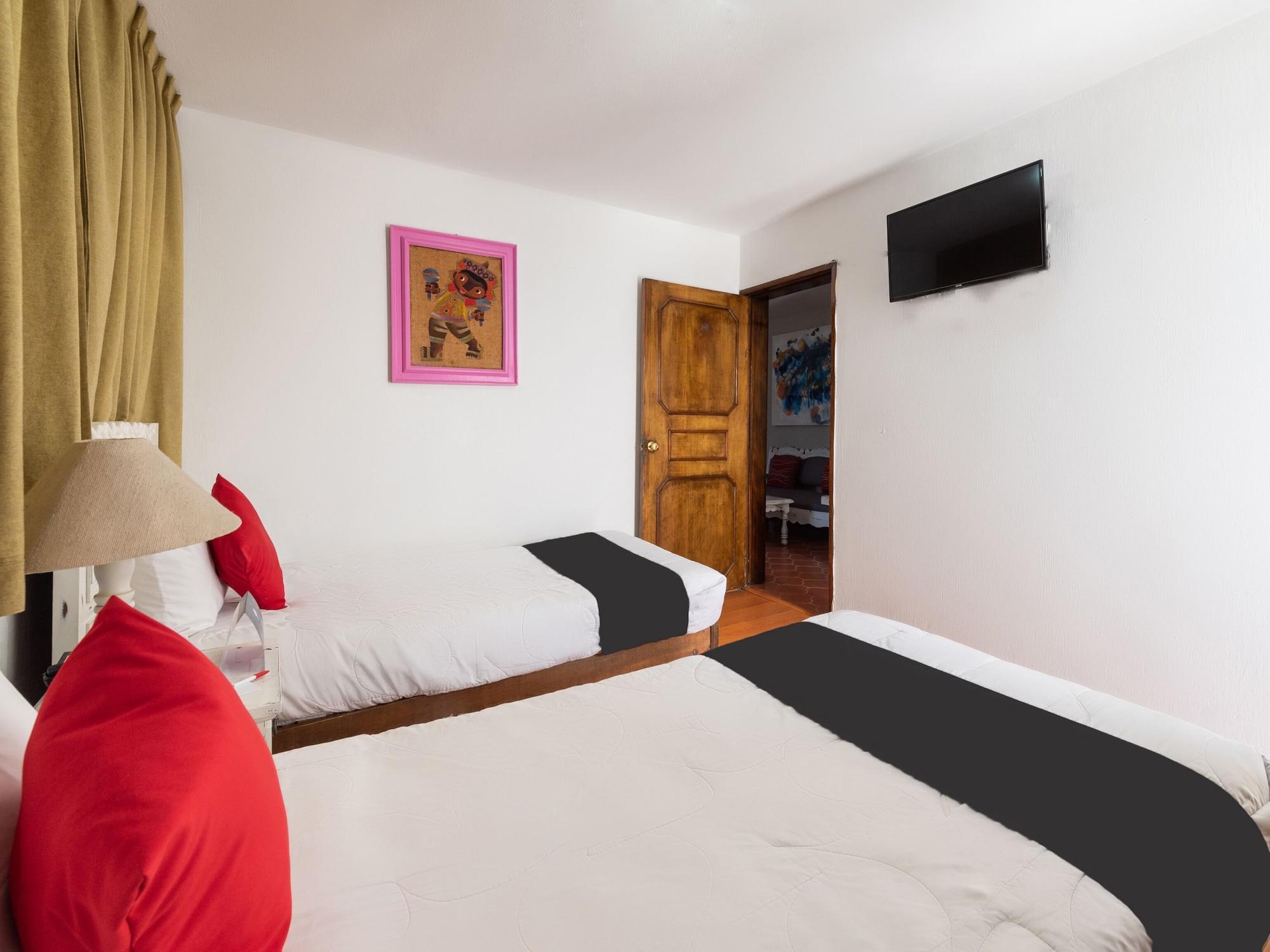 Suites Internacional Zapopan Exterior photo