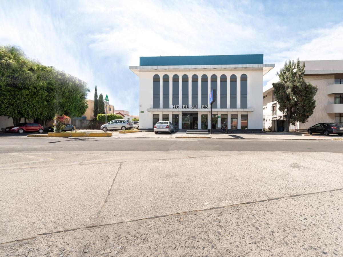 Suites Internacional Zapopan Exterior photo